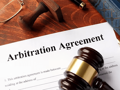 Arbitration Dispute Resolution pic